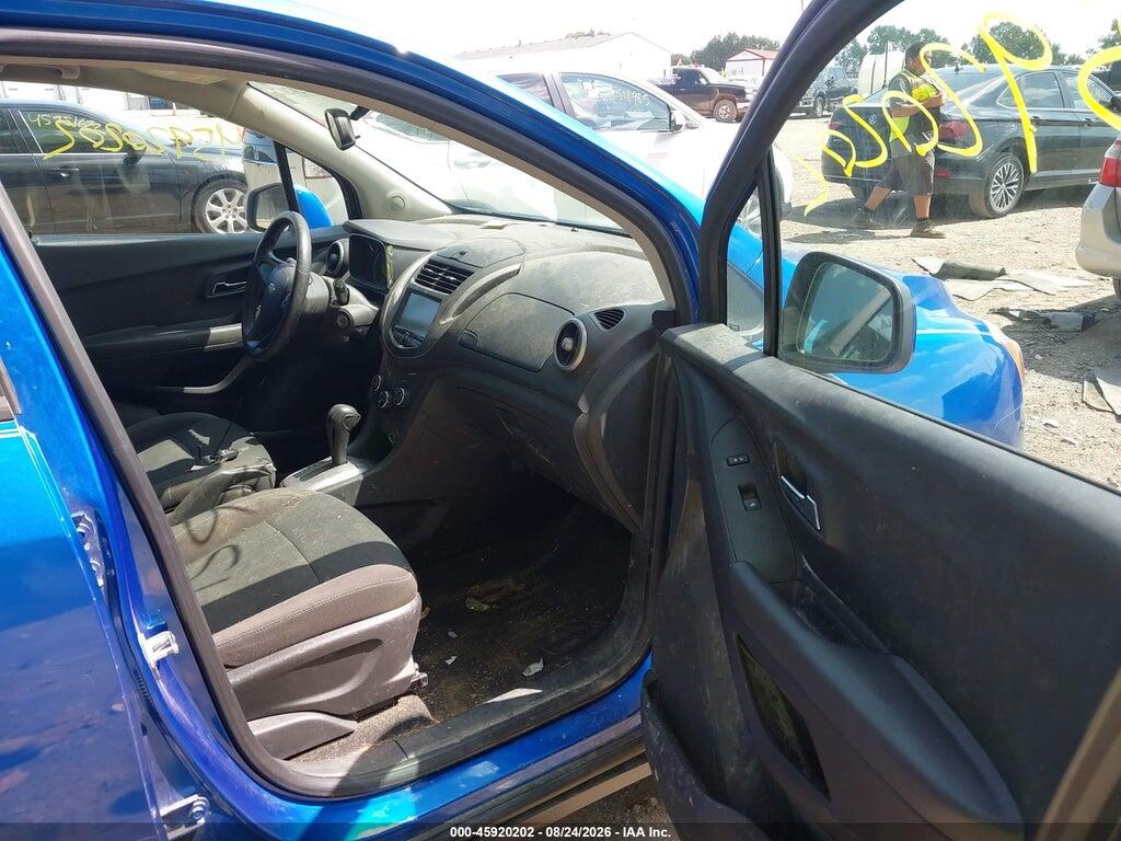 KL7CJKSB9FB090554 2015 CHEVROLET TRAX photo no. 5