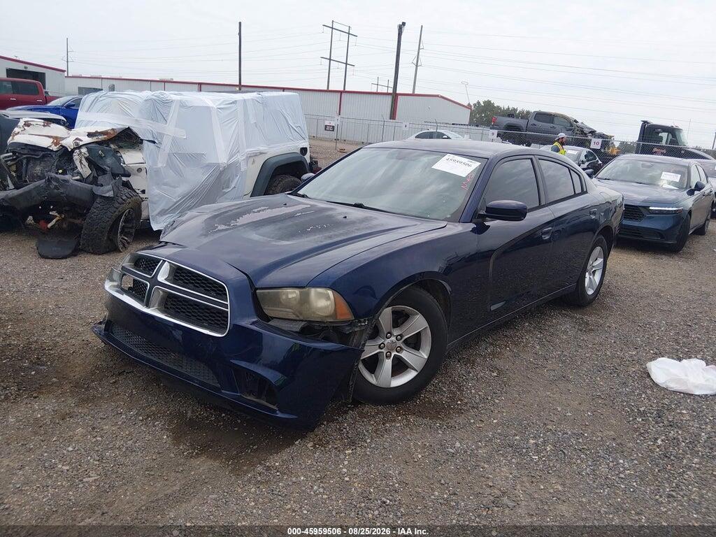 2C3CDXBG9EH134338 2014 DODGE CHARGER photo no. 2