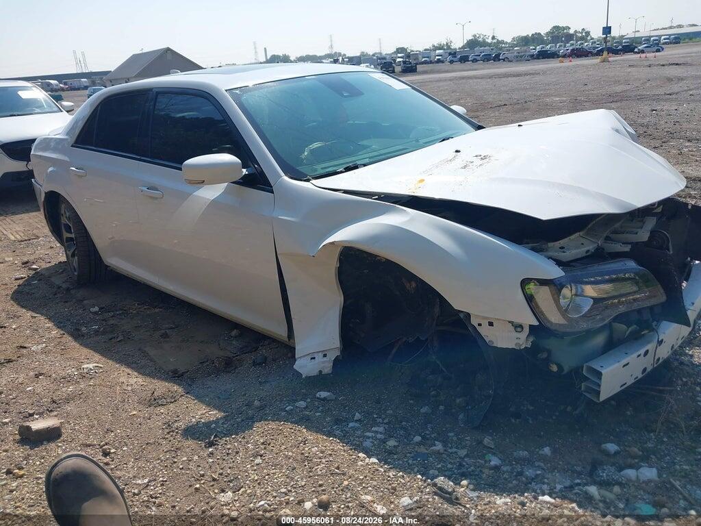 2018 CHRYSLER 300 2C3CCABG6JH117684