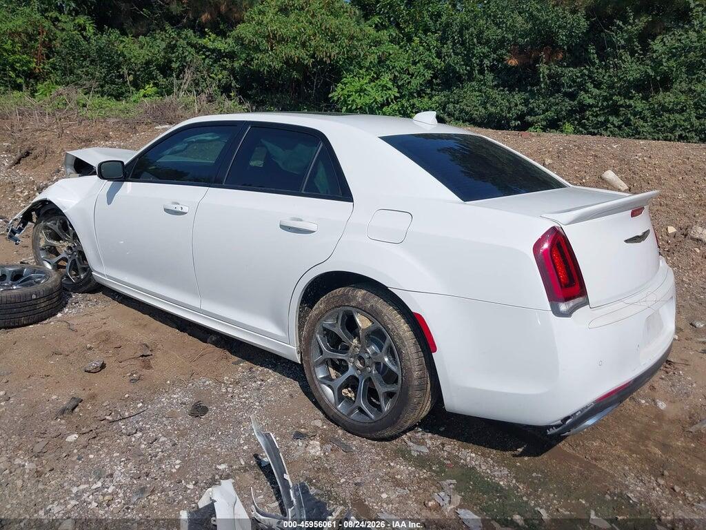 2C3CCABG6JH117684 2018 CHRYSLER 300 photo no. 3