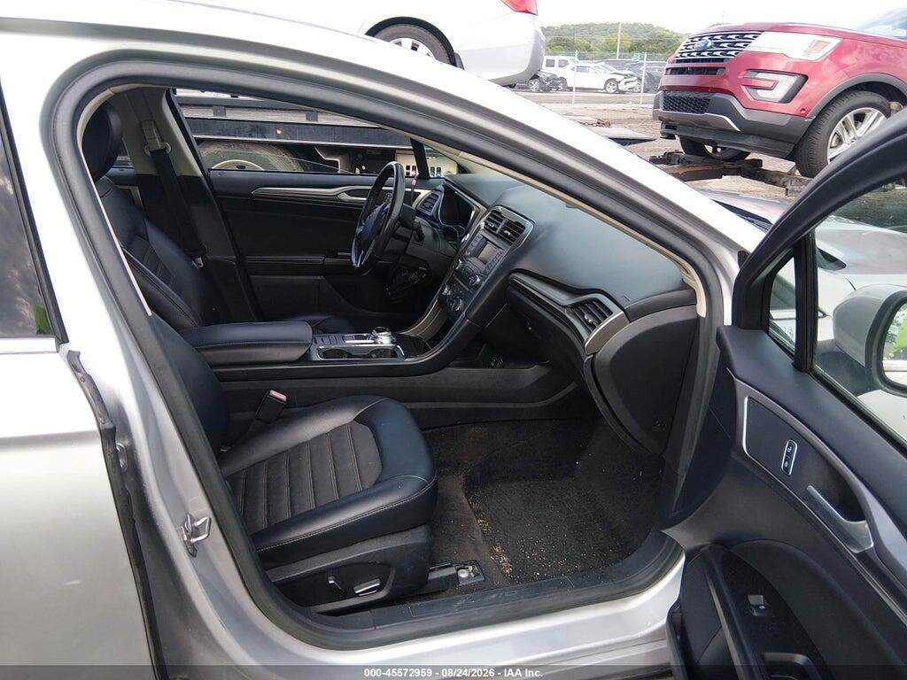 3FA6P0LU4HR374570 2017 FORD FUSION HYBRID photo no. 5