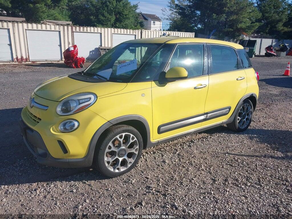 ZFBCFADH2EZ021228 2014 FIAT 500L photo no. 2