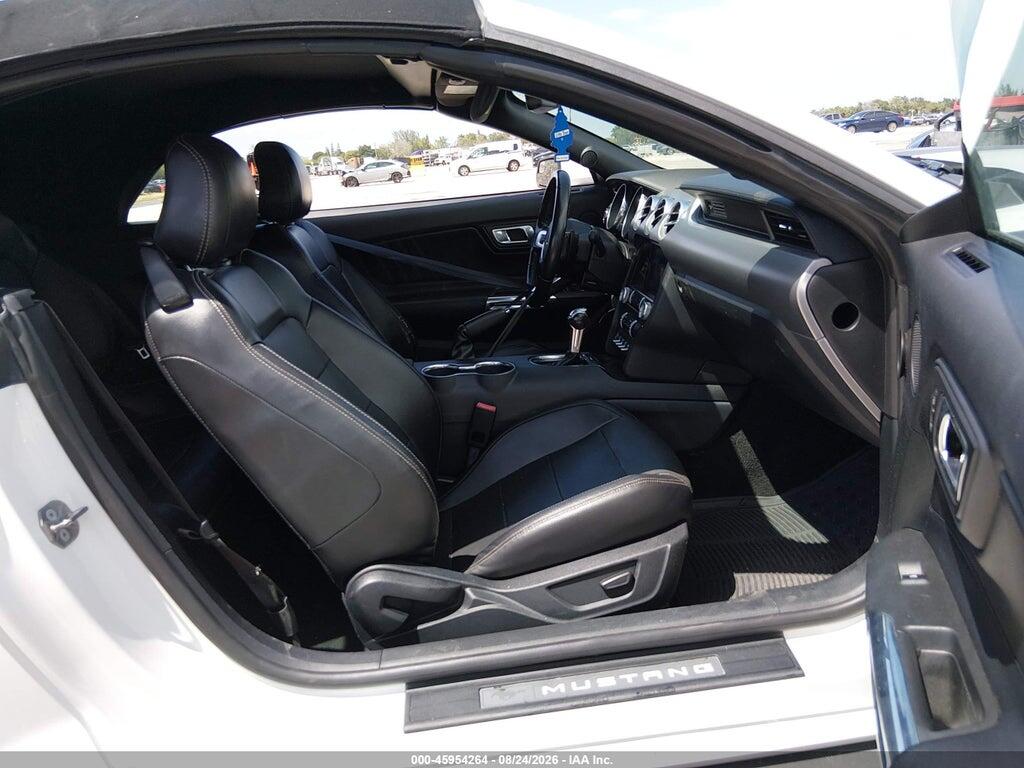 1FATP8UH4L5147118 2020 FORD MUSTANG photo no. 5