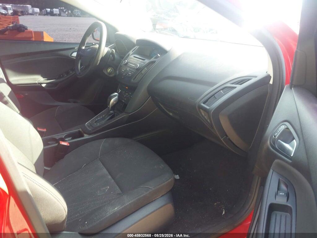 1FADP3K28GL347765 2016 FORD FOCUS photo no. 5