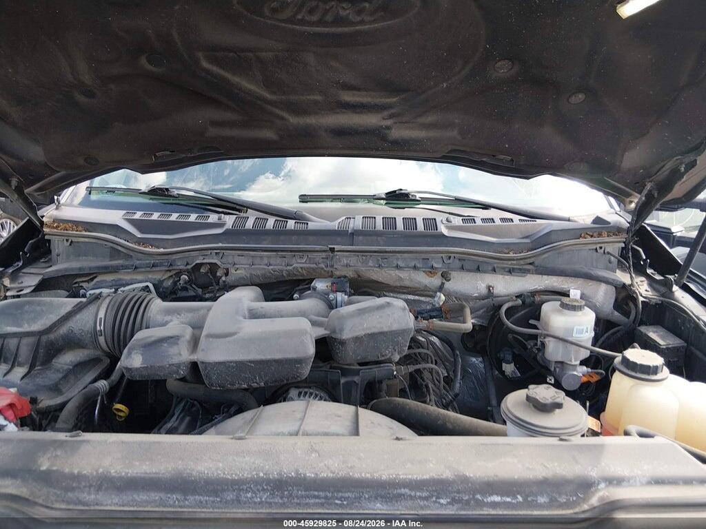 1FT7W2B66JEB10615 2018 FORD F-250 photo no. 10