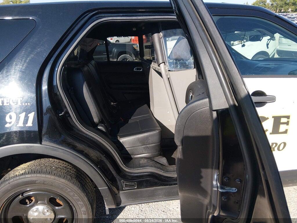 1FM5K8AR1JGB12399 2018 FORD POLICE INTERCEPTOR UTILITY photo no. 8