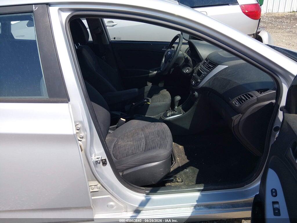 KMHCT5AE5HU311757 2017 HYUNDAI ACCENT photo no. 5