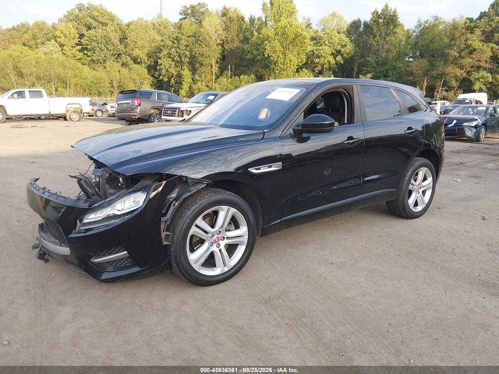 SADCL2BV4HA047597 2017 JAGUAR F-PACE photo no. 2