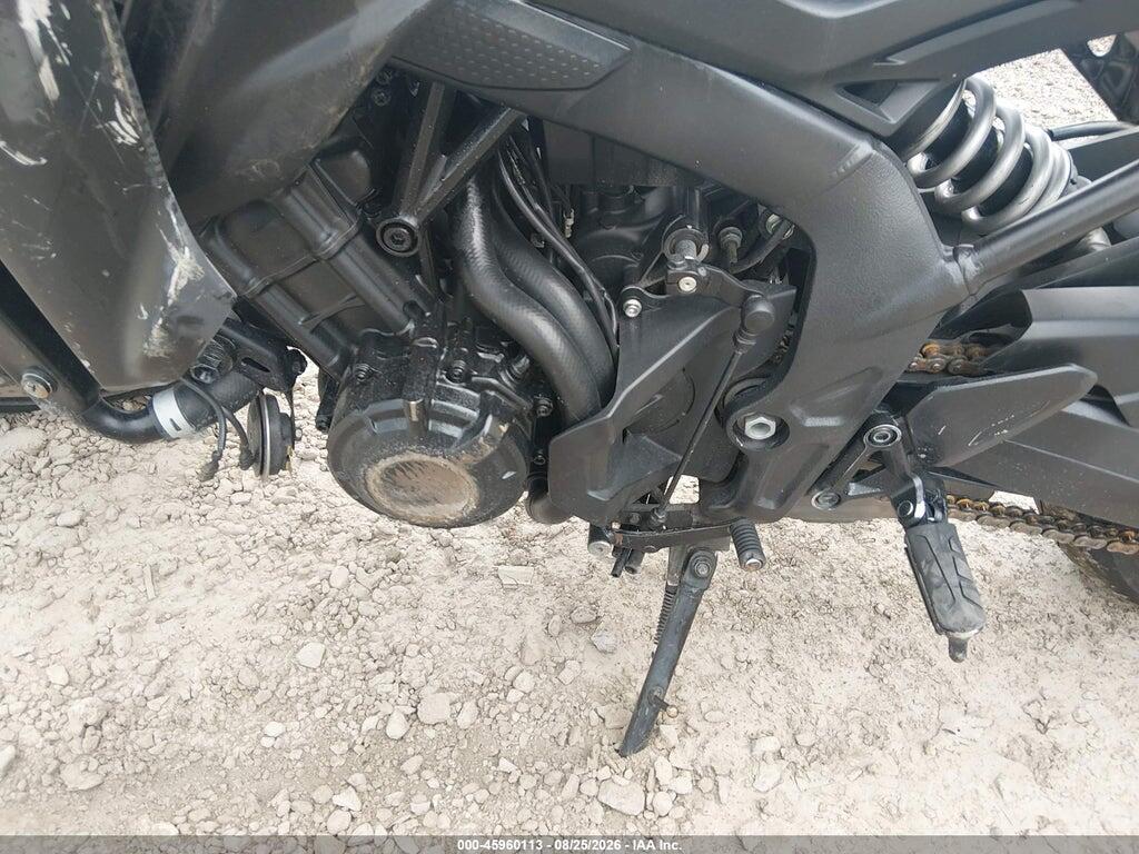 MLHRC7515J5000375 2018 HONDA CB650 photo no. 9
