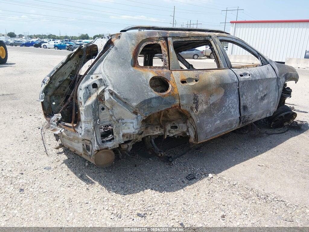 1C4PJLLBXKD297221 2019 JEEP CHEROKEE photo no. 4