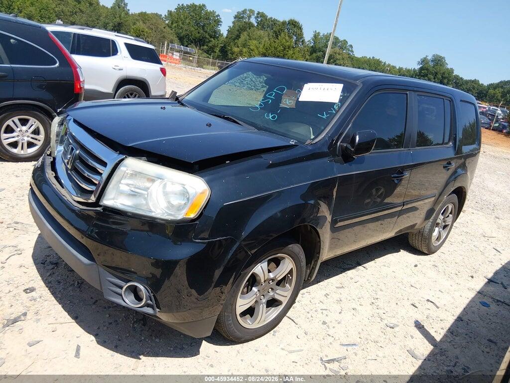 5FNYF3H36FB027649 2015 HONDA PILOT photo no. 2