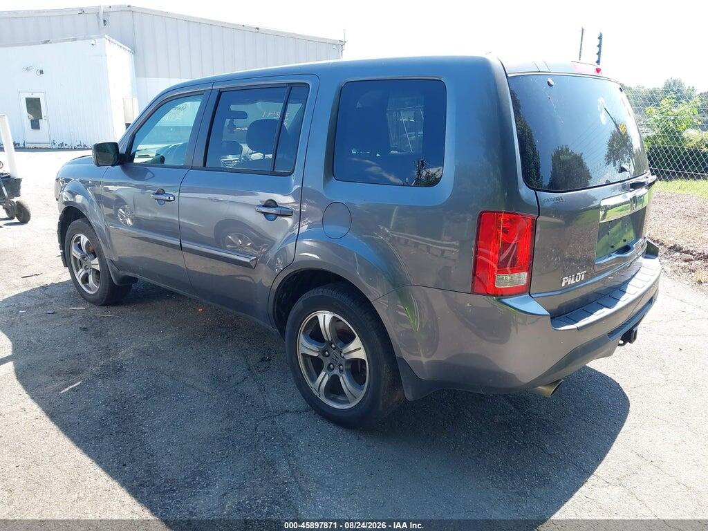 5FNYF4H32FB072741 2015 HONDA PILOT photo no. 3