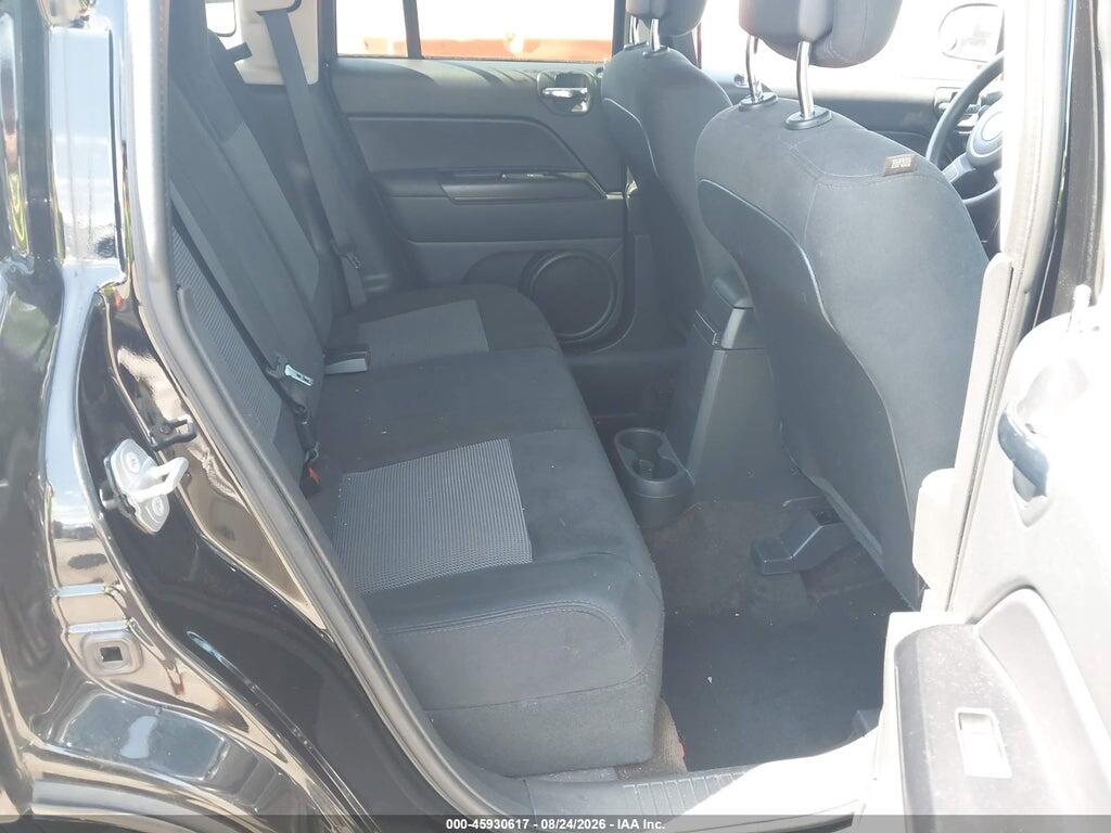 1C4NJDBB8GD556844 2016 JEEP COMPASS photo no. 8
