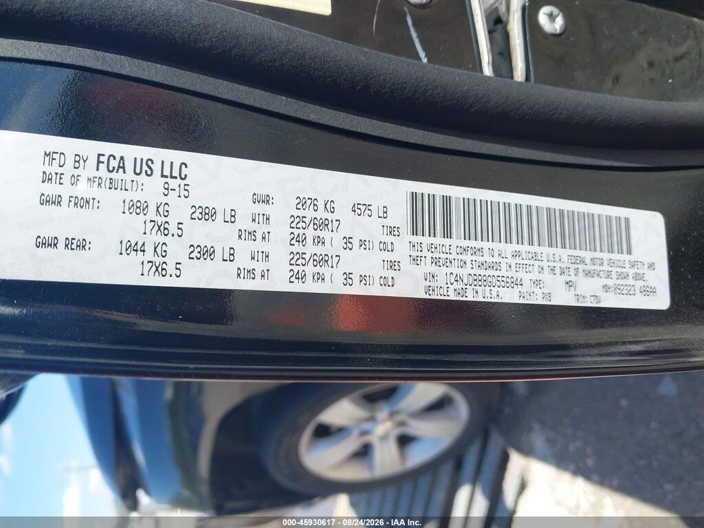 1C4NJDBB8GD556844 2016 JEEP COMPASS photo no. 9