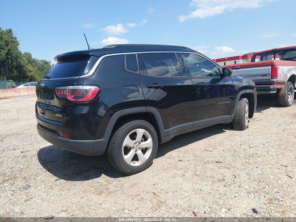 3C4NJDBB6KT671848 2019 JEEP COMPASS photo no. 4