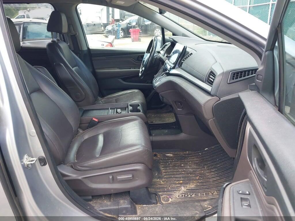 5FNRL6H86JB009056 2018 HONDA ODYSSEY photo no. 5