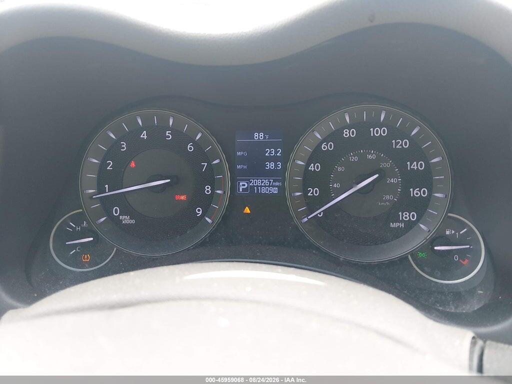 JN1BY1AP1FM541503 2015 INFINITI Q70 photo no. 7