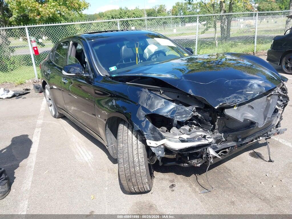 2015 INFINITI Q70 JN1BY1AR7FM561742