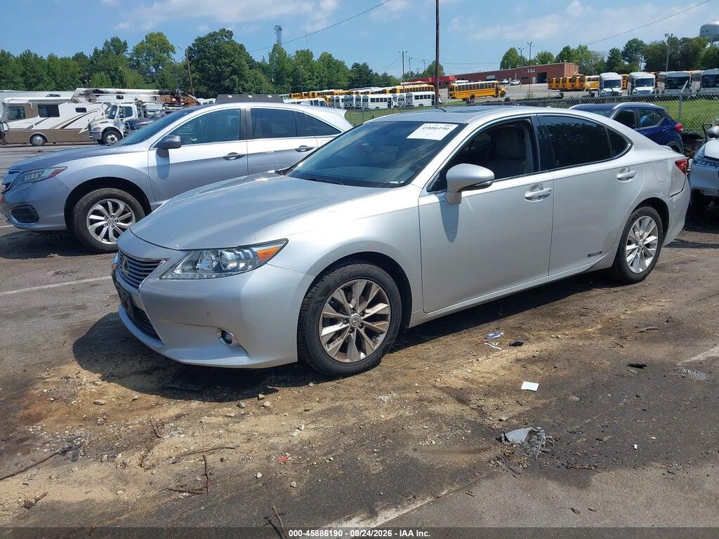 JTHBW1GG7E2069200 2014 LEXUS ES 300H photo no. 2