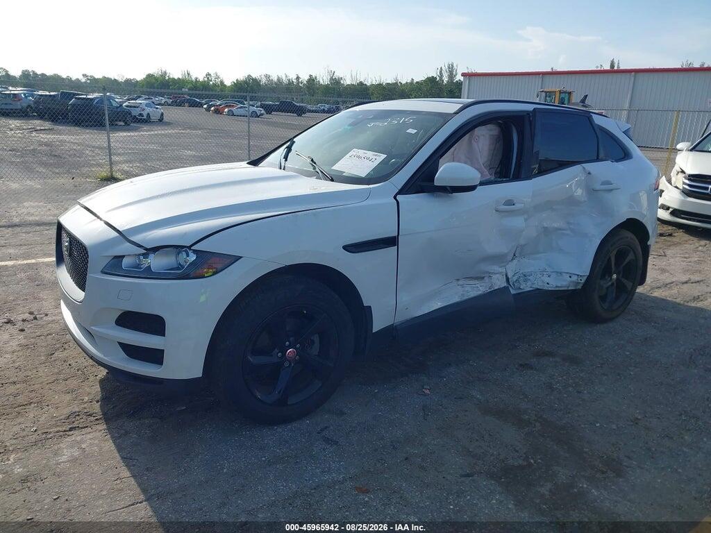 SADCJ2FX9JA272315 2018 JAGUAR F-PACE photo no. 2