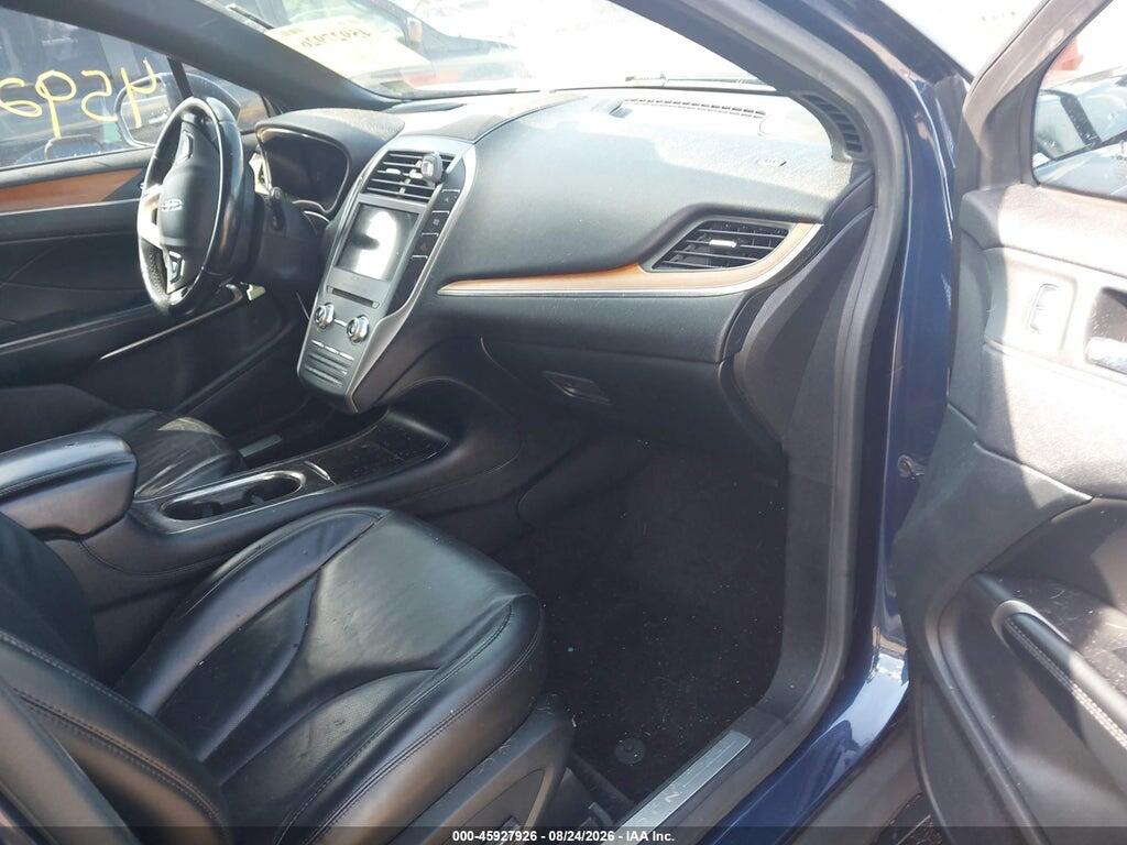 5LMCJ2C90HUL55067 2017 LINCOLN MKC photo no. 5