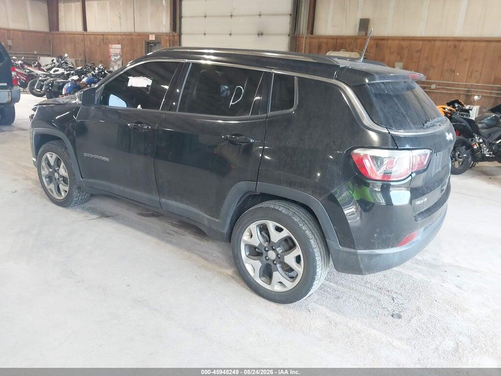 3C4NJDCB1JT108123 2018 JEEP COMPASS photo no. 3