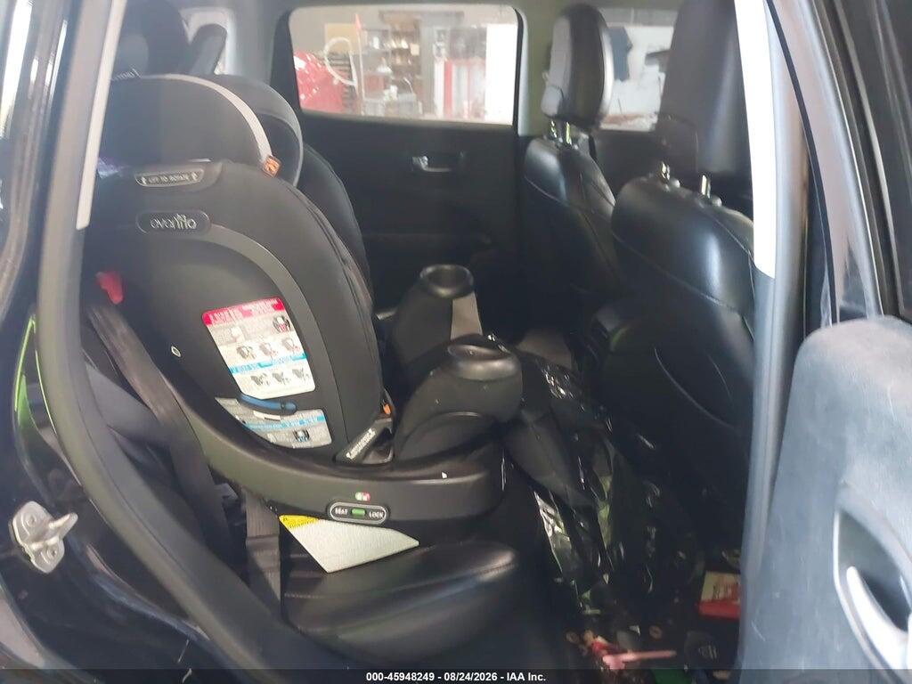 3C4NJDCB1JT108123 2018 JEEP COMPASS photo no. 8