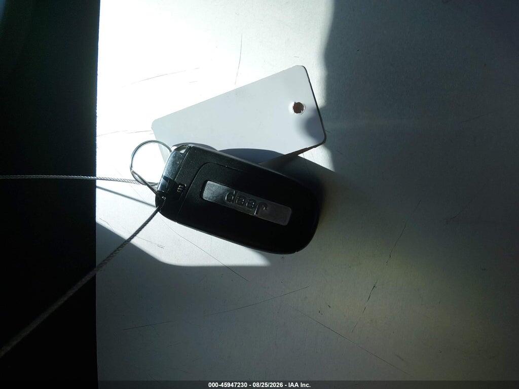 3C4NJDBB7JT180297 2018 JEEP COMPASS photo no. 11