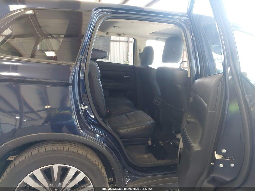 JA4AD3A31LZ010436 2020 MITSUBISHI OUTLANDER photo no. 8