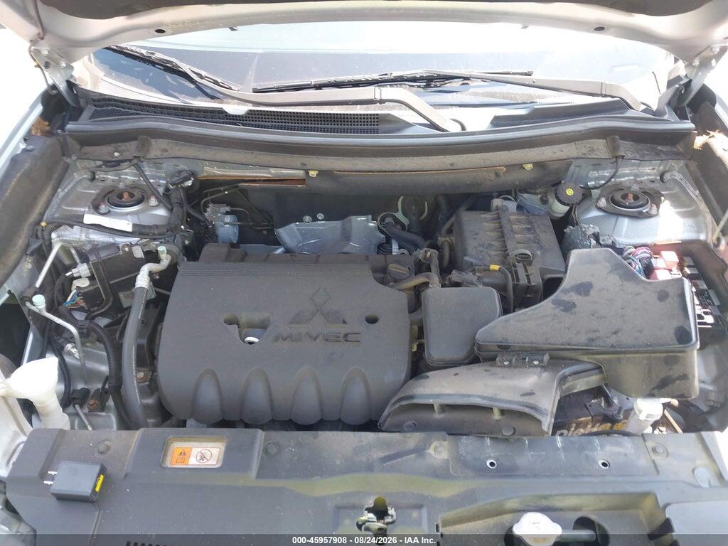 JA4AZ2A38HZ036938 2017 MITSUBISHI OUTLANDER photo no. 10