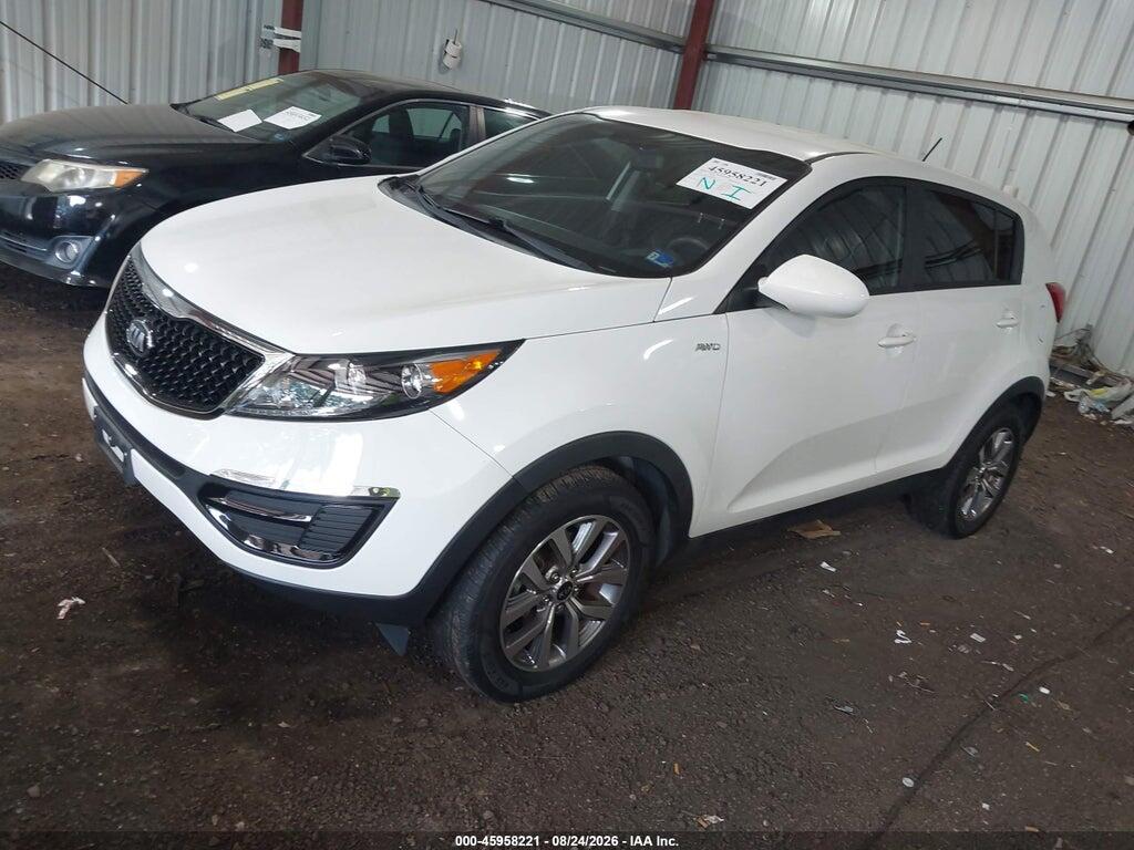 KNDPBCAC9F7703485 2015 KIA SPORTAGE photo no. 2