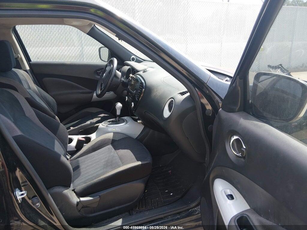 JN8AF5MR6HT702461 2017 NISSAN JUKE photo no. 5