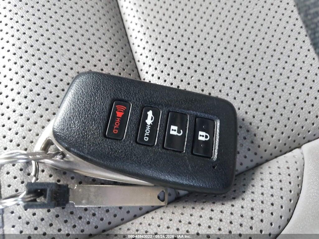 JTHCF1D23F5029502 2015 LEXUS IS 250 photo no. 11