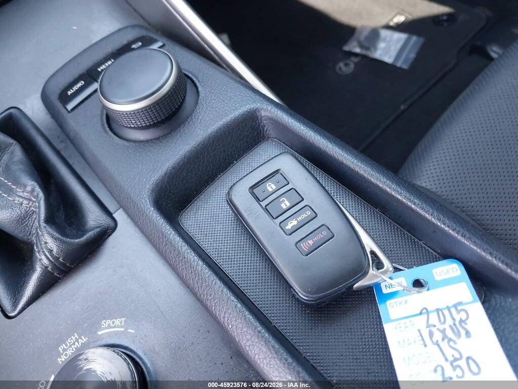 JTHBF1D21F5051137 2015 LEXUS IS 250 photo no. 11