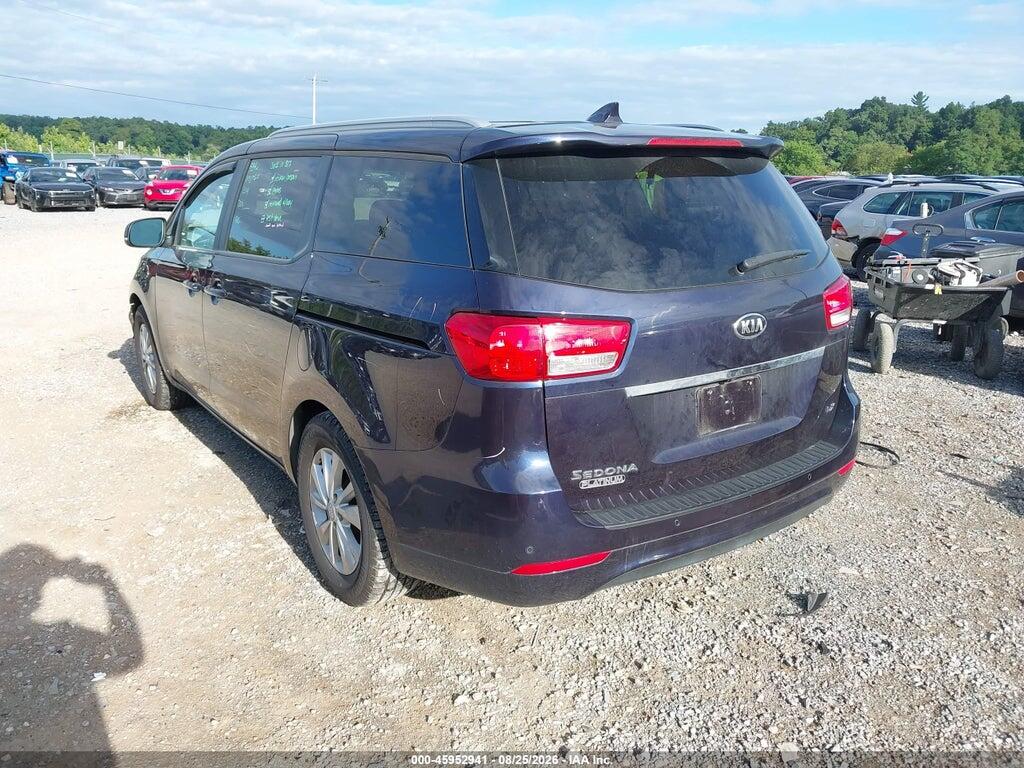 KNDMB5C17J6397136 2018 KIA SEDONA photo no. 3