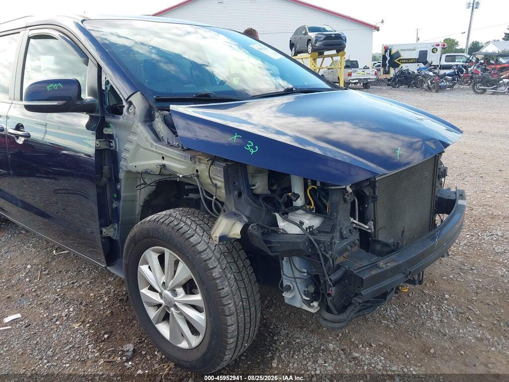 KNDMB5C17J6397136 2018 KIA SEDONA photo no. 6