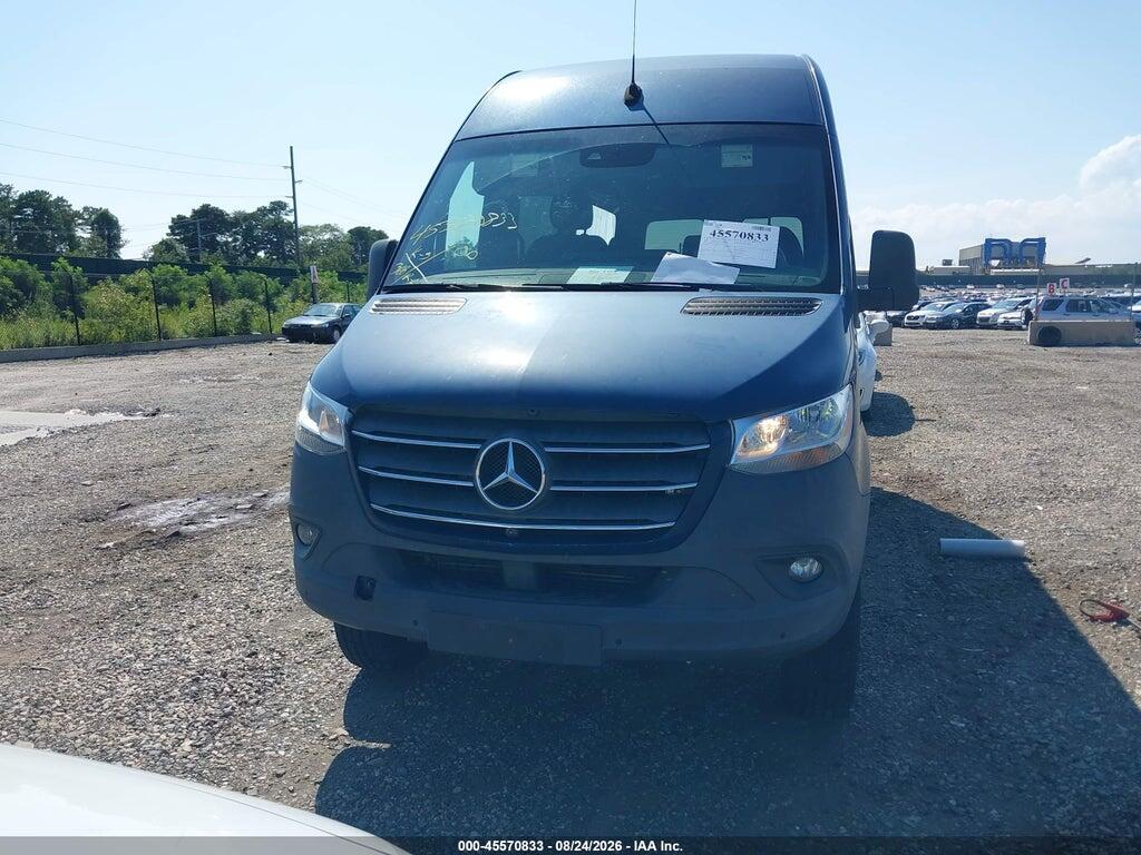 WDZFF0CD9KP172416 2019 MERCEDES-BENZ SPRINTER 2500 photo no. 12