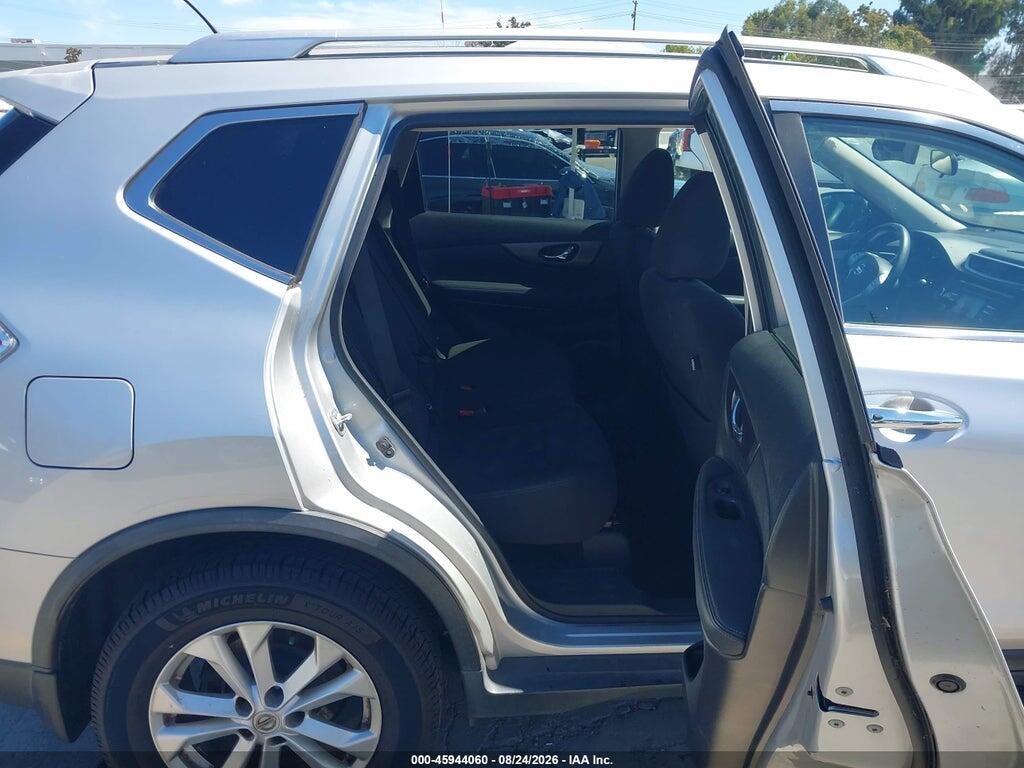 KNMAT2MT2GP684546 2016 NISSAN ROGUE photo no. 8