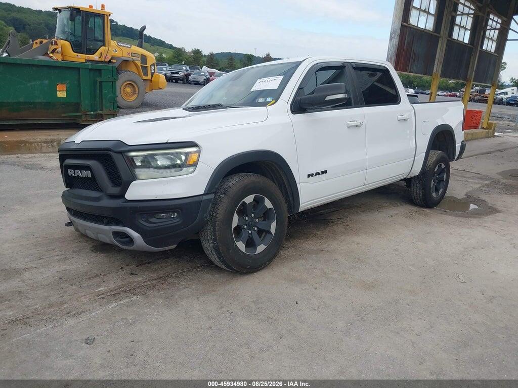 1C6SRFLT4LN302946 2020 RAM 1500 photo no. 2