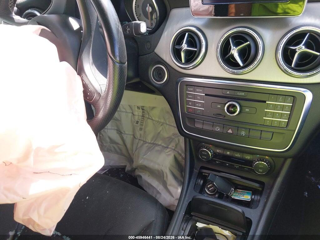 WDDSJ4EB1FN260108 2015 MERCEDES-BENZ CLA 250 photo no. 11