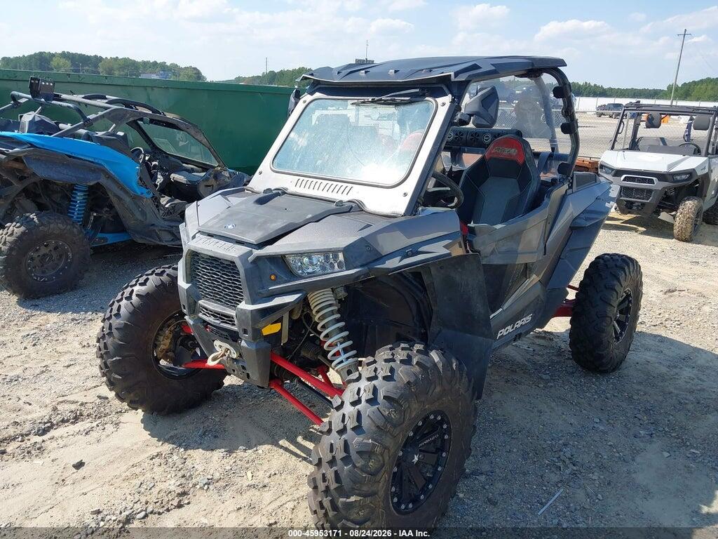 3NSVDE993HF921066 2017 POLARIS RZR photo no. 2