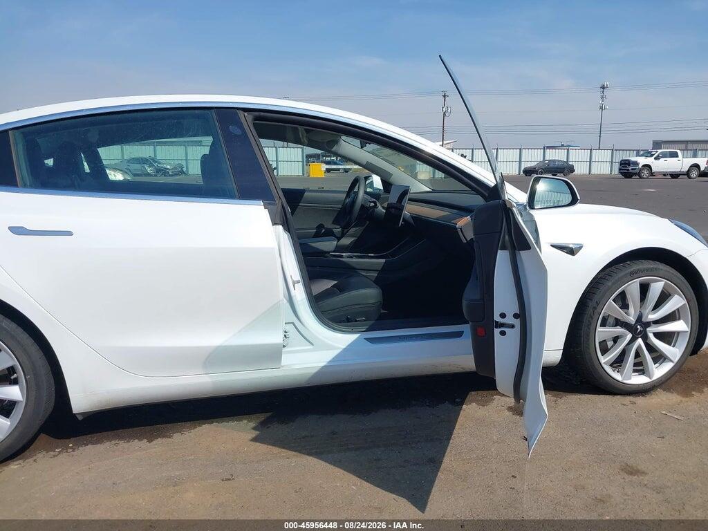 5YJ3E1EB8LF621409 2020 TESLA MODEL 3 photo no. 5
