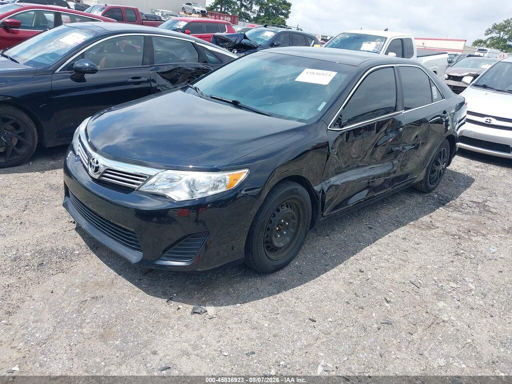 4T1BF1FK0EU733196 2014 TOYOTA CAMRY photo no. 2