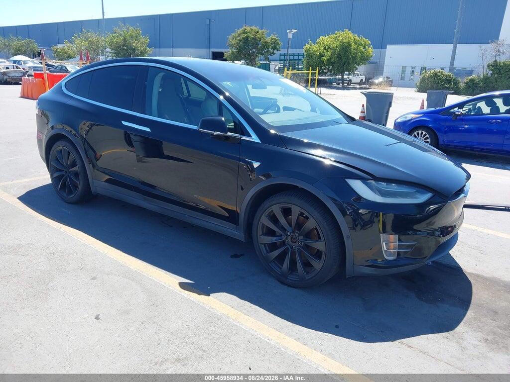 2017 TESLA MODEL X 5YJXCBE25HF078461