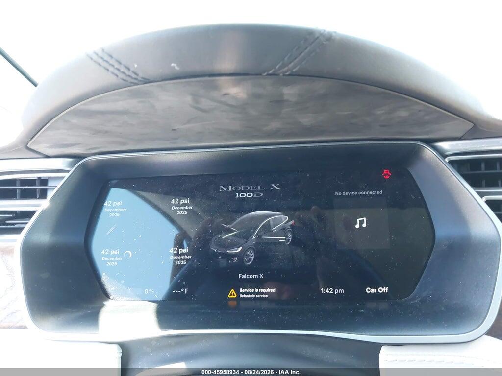 5YJXCBE25HF078461 2017 TESLA MODEL X photo no. 7