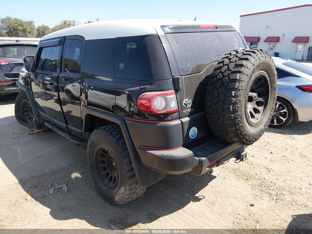 JTEBU4BF9EK180544 2014 TOYOTA FJ CRUISER photo no. 3