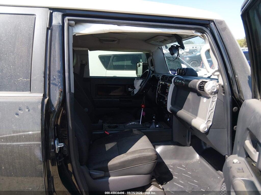 JTEBU4BF9EK180544 2014 TOYOTA FJ CRUISER photo no. 5