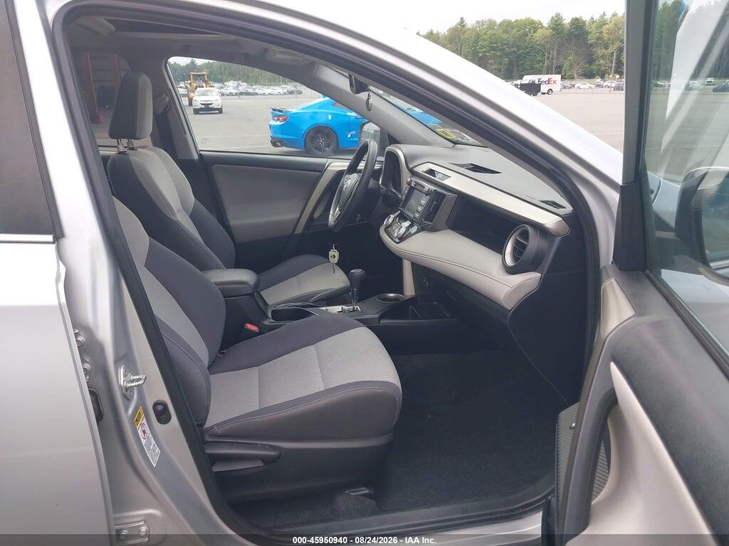 2T3RFREV4EW212255 2014 TOYOTA RAV4 photo no. 5