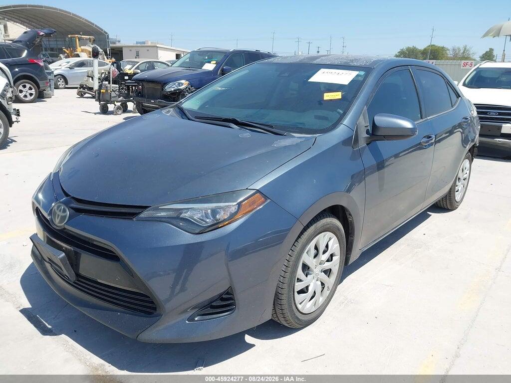 5YFBURHEXHP602763 2017 TOYOTA COROLLA photo no. 2