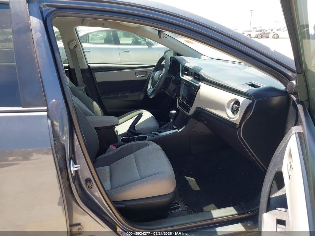 5YFBURHEXHP602763 2017 TOYOTA COROLLA photo no. 5
